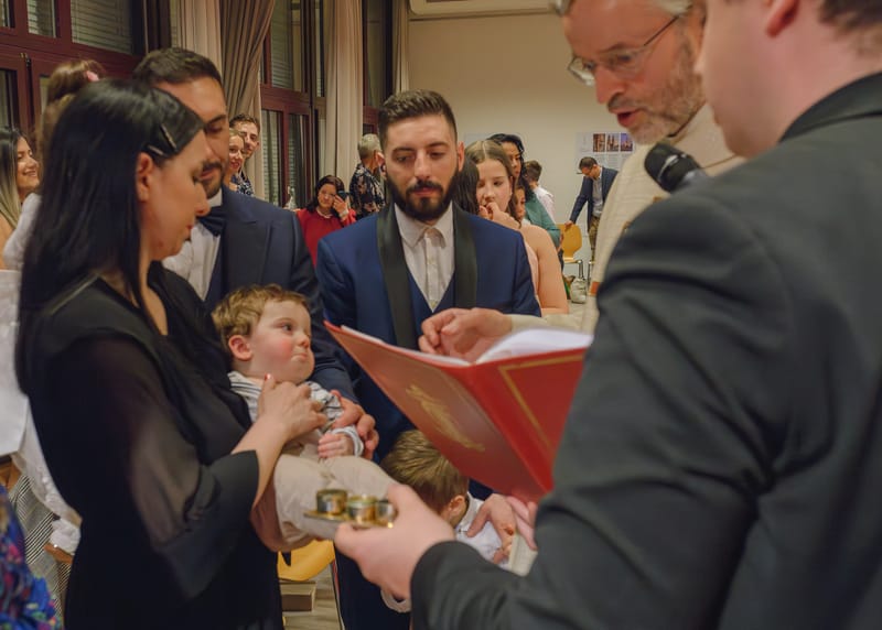 Chrzest w czasie Wielkanocy 2025