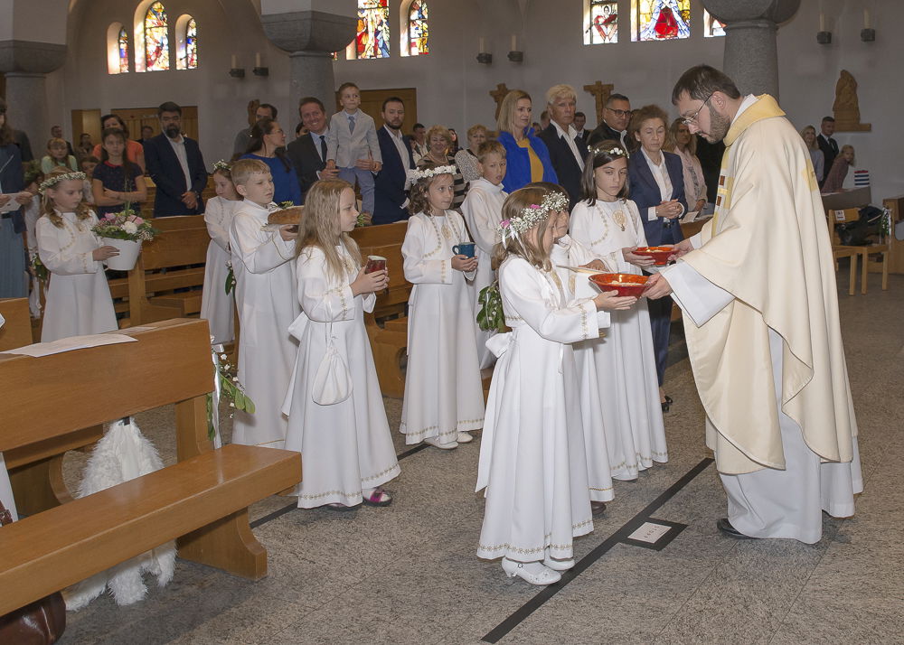 Fotos von Erstkommunionen 2012-2022