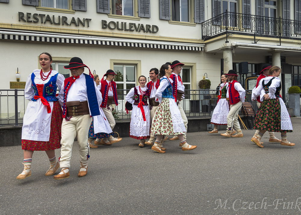 Auftritt der Polnische Tanzgruppe Lasowiacy am 22. April 2023