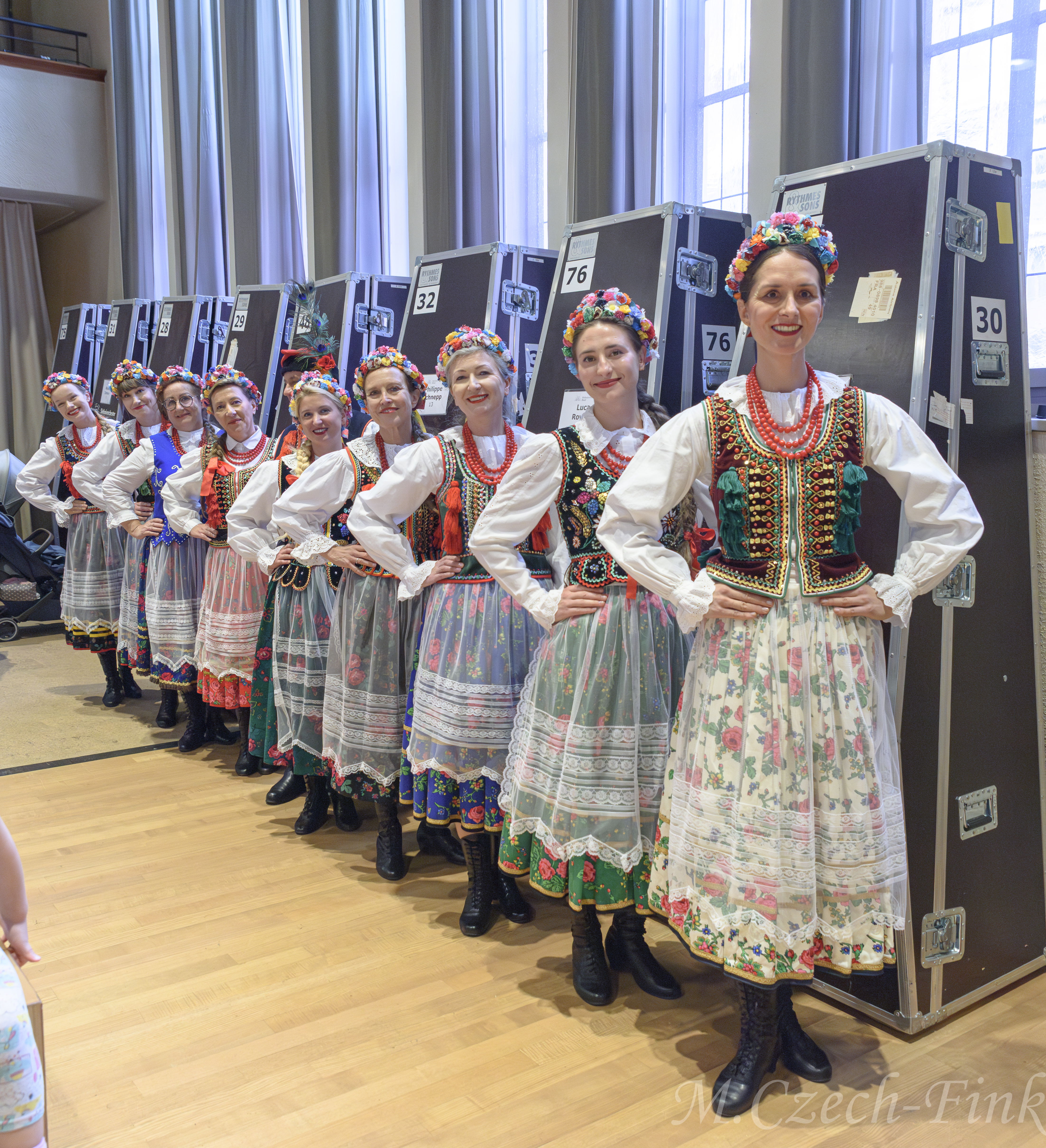 Auftritt des polnischen Tanzensembles LASOWIACY am 30. September 2024 in Basel.