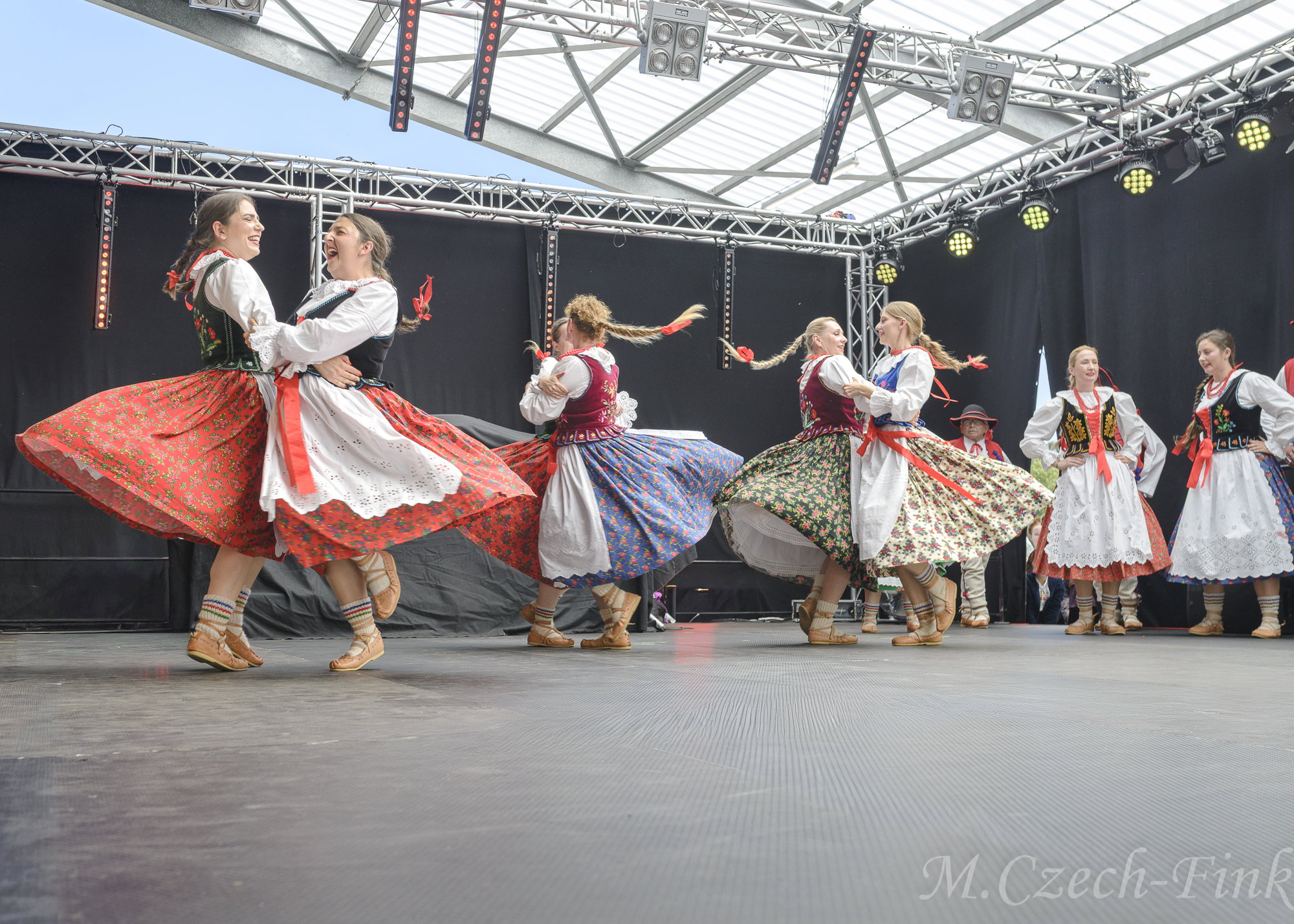 Lasowiacy w Aarau na Festiwal FolkArt Czerwiec 2026