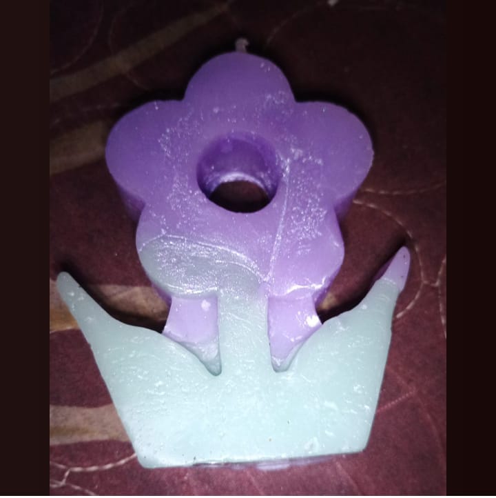 Purple Blossom Aromatherapy Candle - R75.00