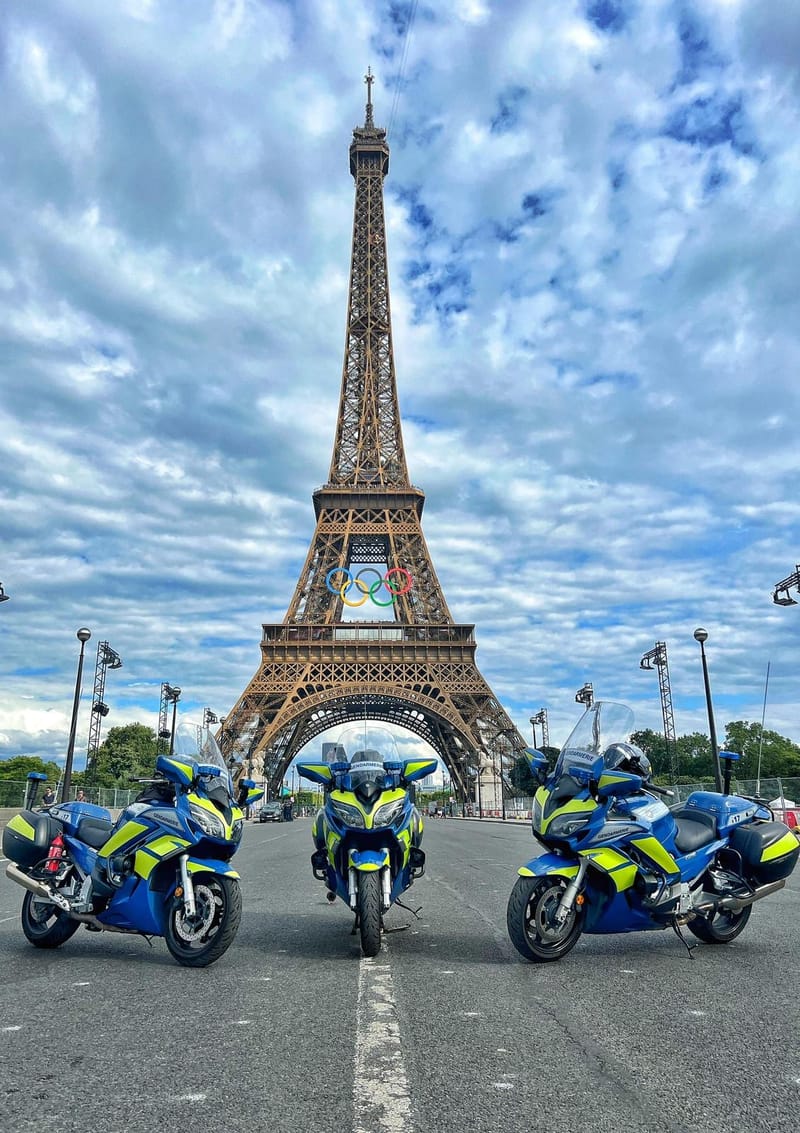 Conduite en Cortège et ou en Convoi Officiel.