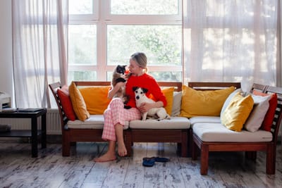 Dog Walker ή Pet Sitter; Ποια είναι η διαφορά;