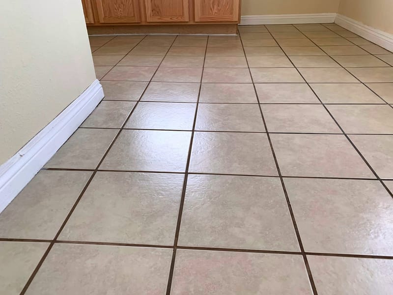 TILE & GROUT