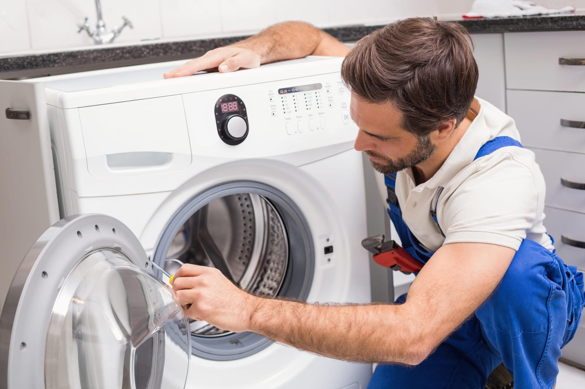 How to Fix Washing Machine Door Lock Problems in Dubai