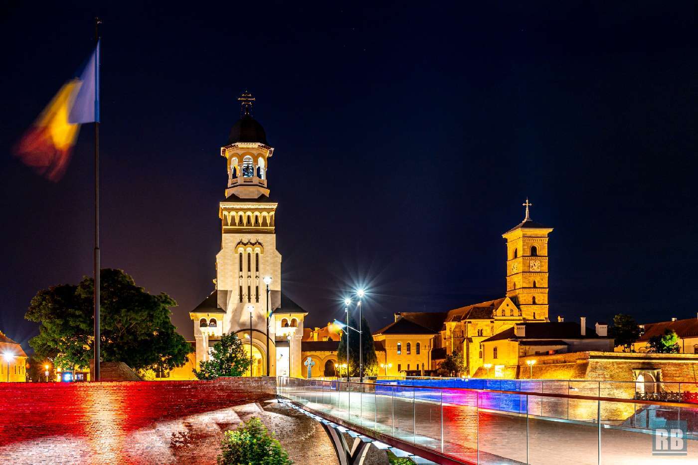 One-Day Tour to Salt Mine Turda and Alba Iulia Carolina Fortress