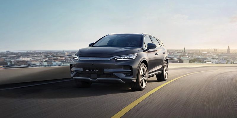 BYD Tang DM-i (2025)