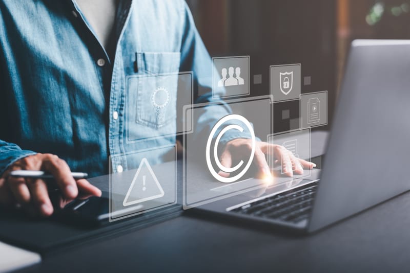 🧾 خدمات التصاريح والتراخيص النظامية