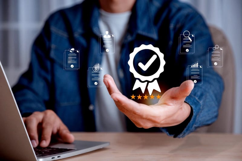 الشهادات و التراخيص