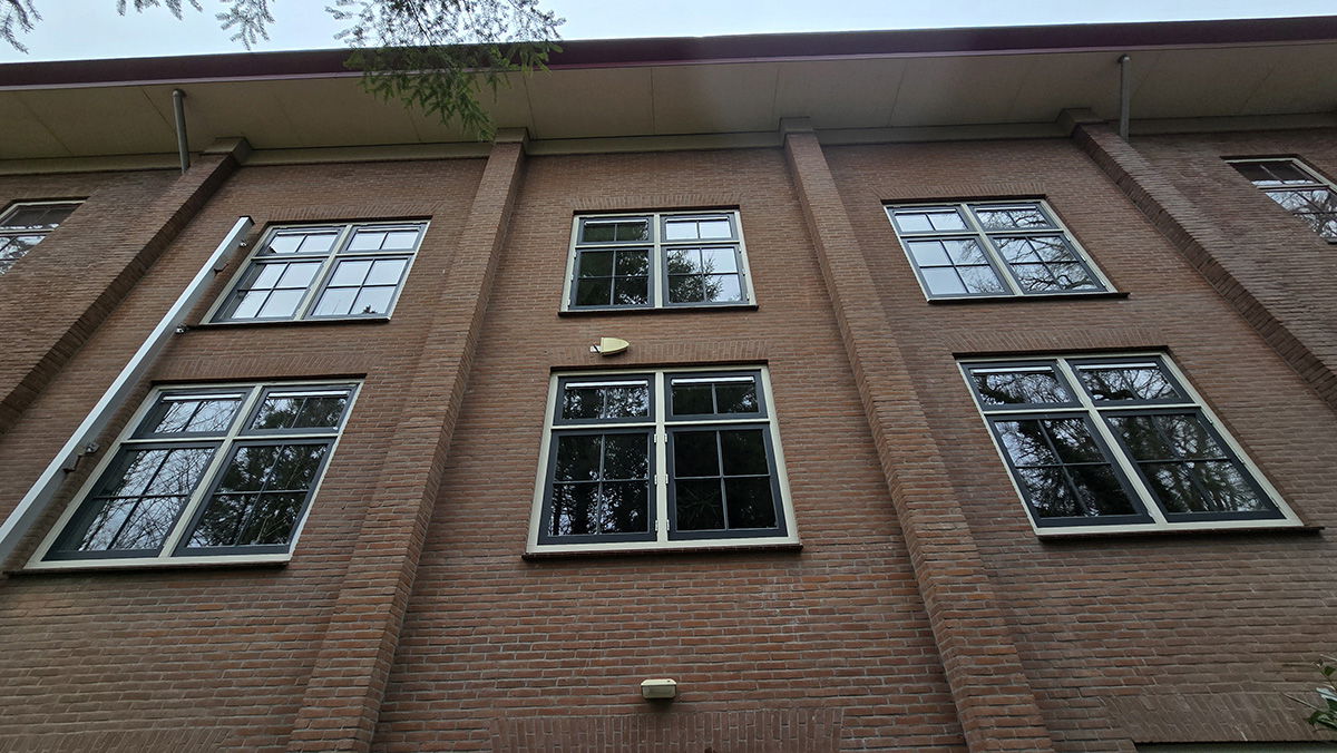 2025 Linker zijgevel boven