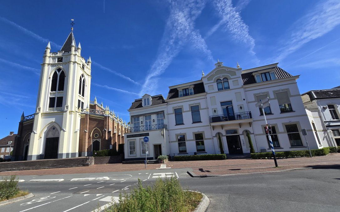 2025 Oude Kerk en Hof van Holland