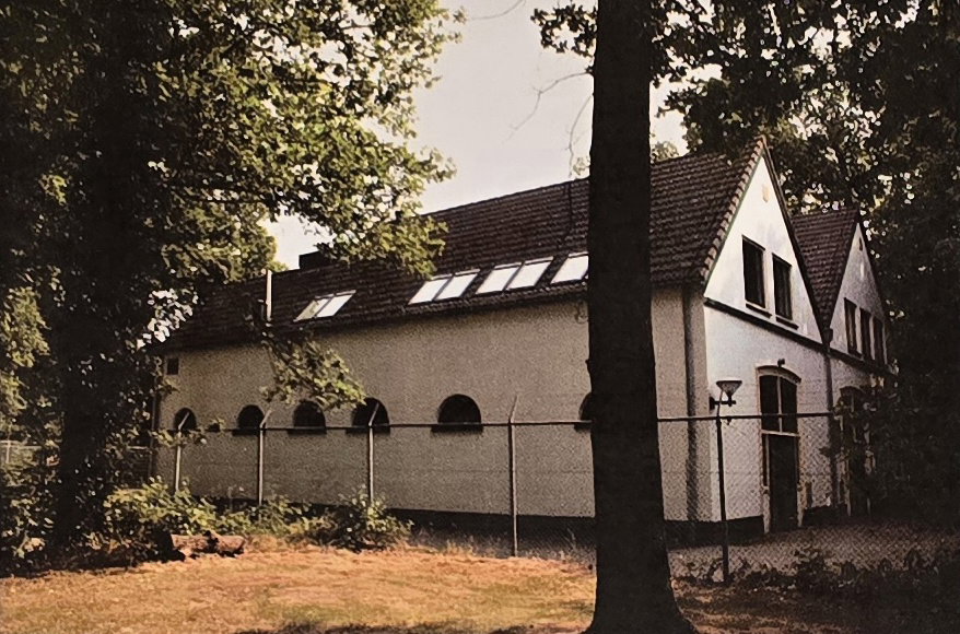 2010 Koetshuis vanaf het huis NO en NW gevel