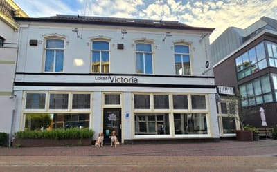 Herberg De Swaen, nu Lokaal Victoria