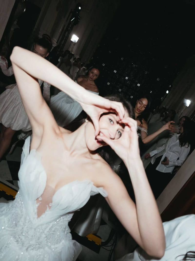 White Wedding Platform - Torino