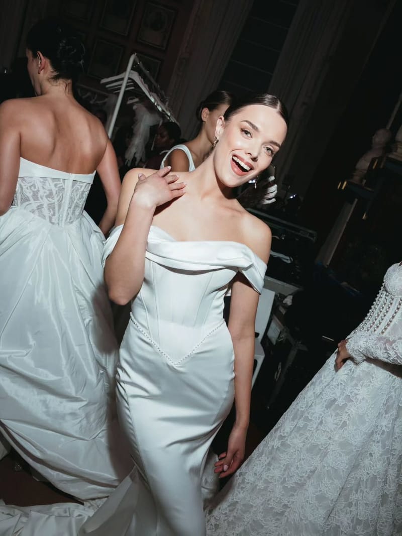 White Wedding Platform - Torino