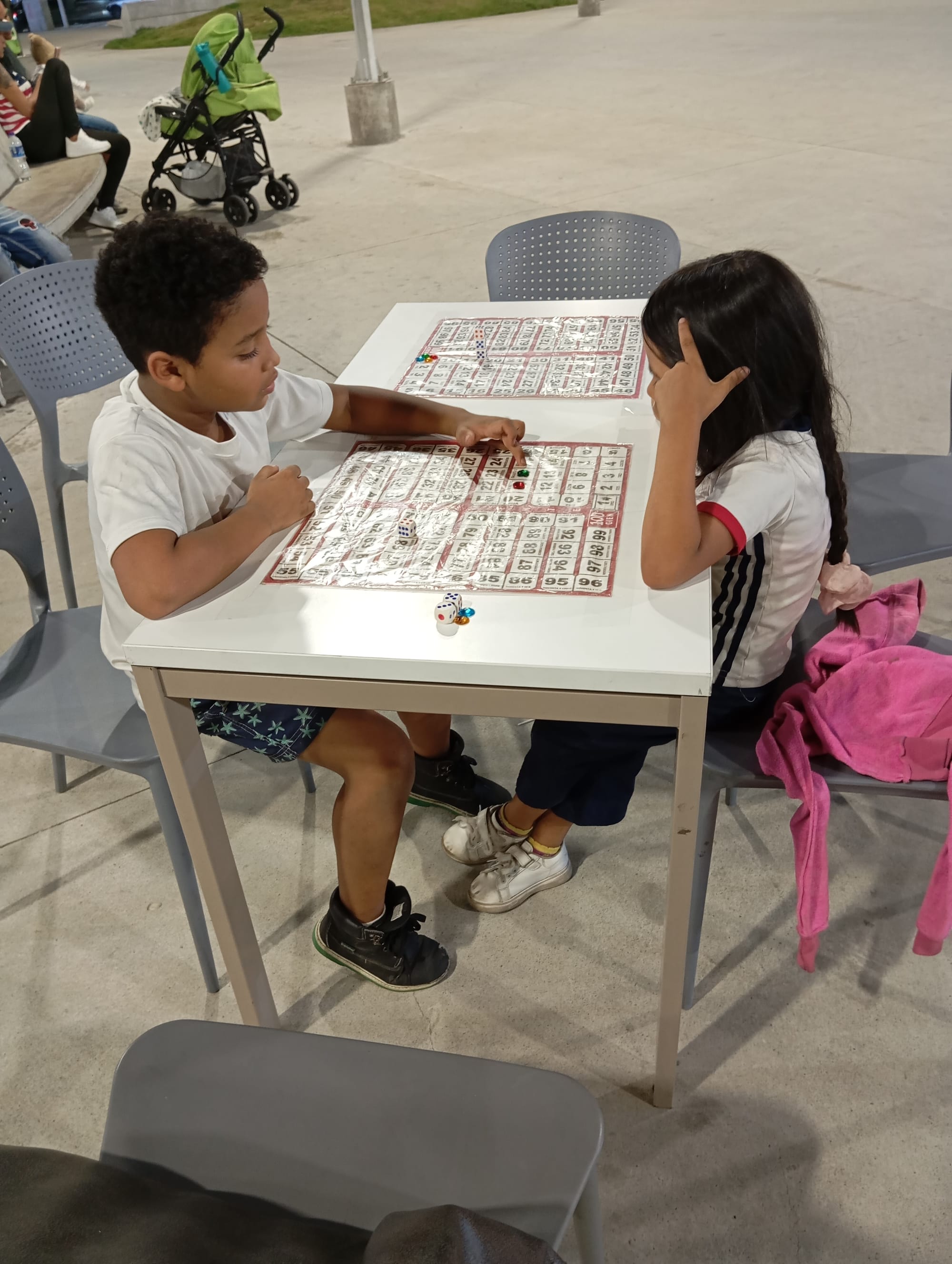 Con Alta atracción y conección, fusiona educación, ejercicio mental y entretenimiento de forma sencilla, efectiva y novedosa