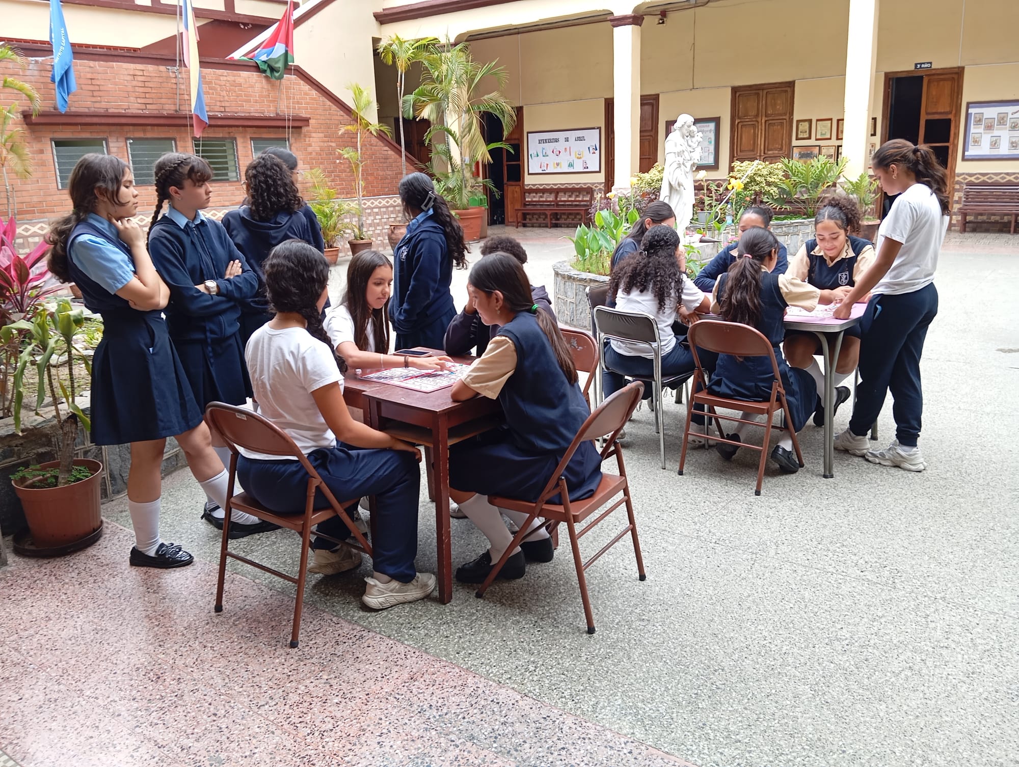 Con Alta atracción y conección, fusiona educación, ejercicio mental y entretenimiento de forma sencilla, efectiva y novedosa