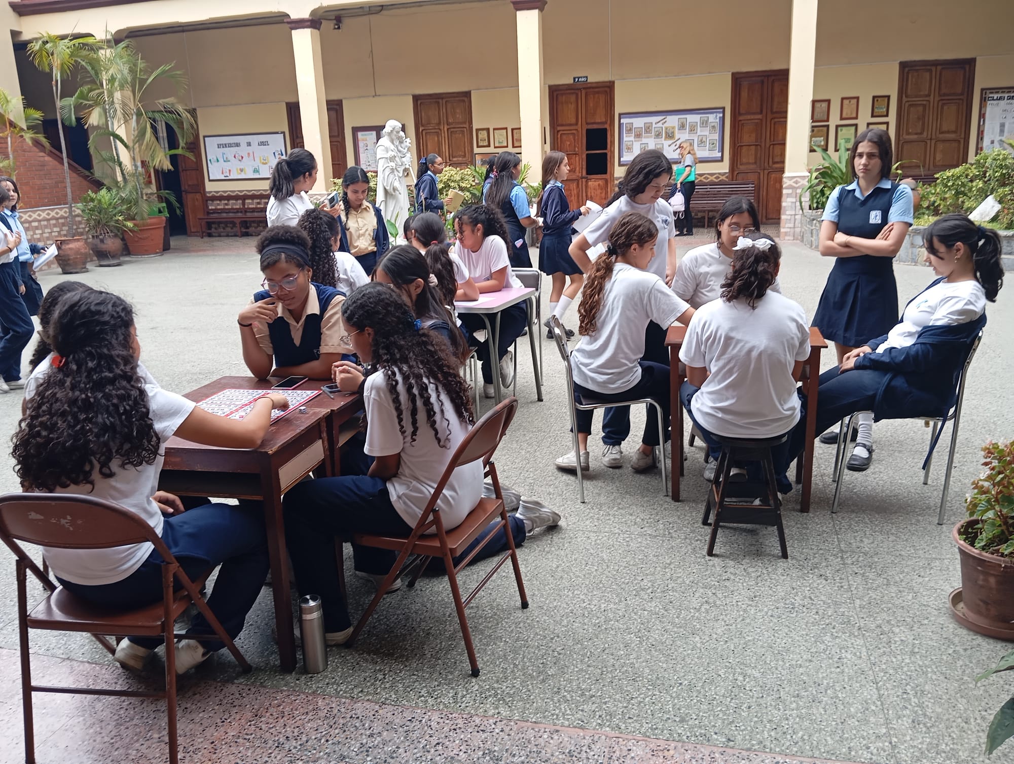 Con Alta atracción y conección, fusiona educación, ejercicio mental y entretenimiento de forma sencilla, efectiva y novedosa