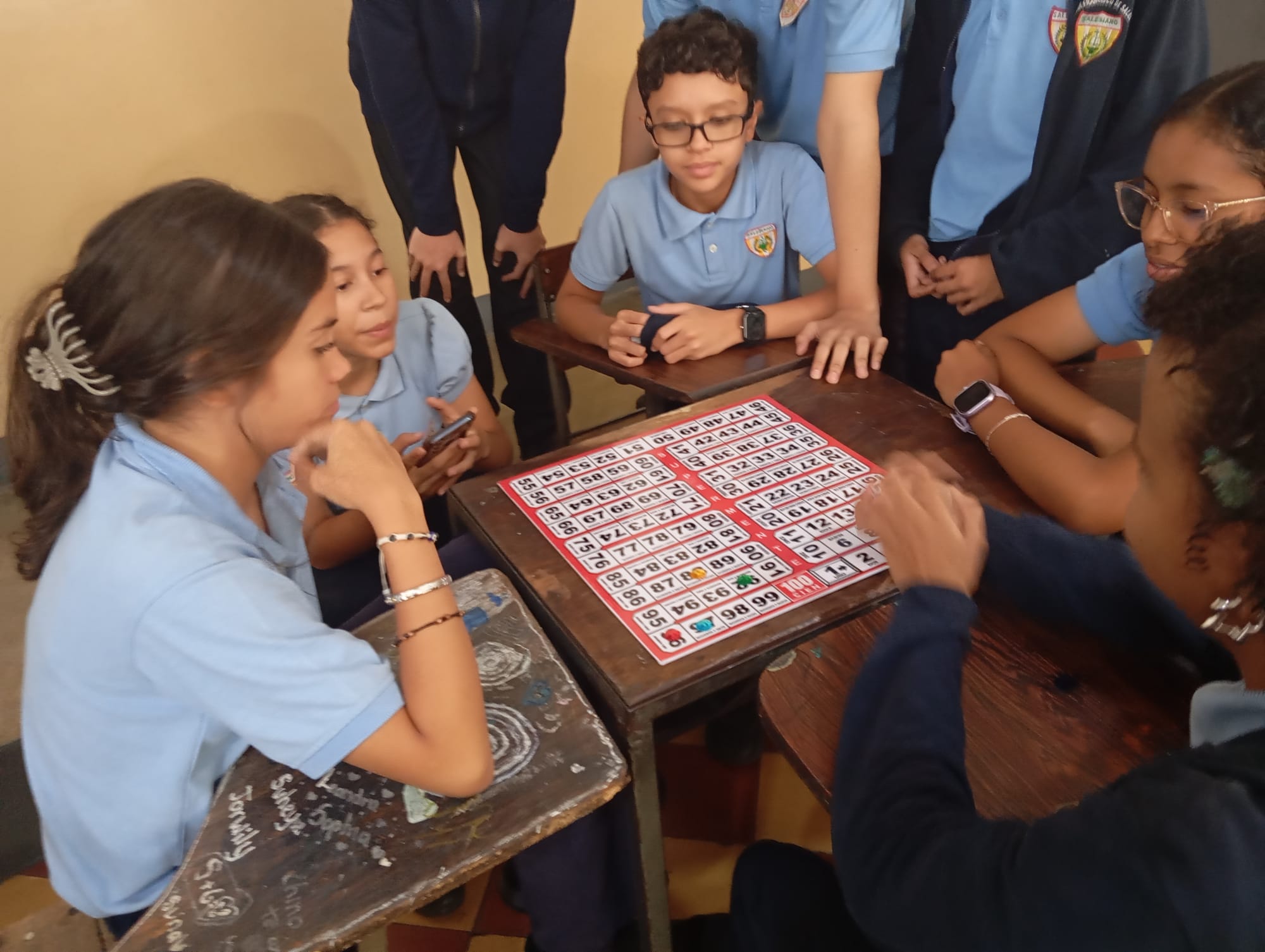 Con Alta atracción y conección, fusiona educación, ejercicio mental y entretenimiento de forma sencilla, efectiva y novedosa