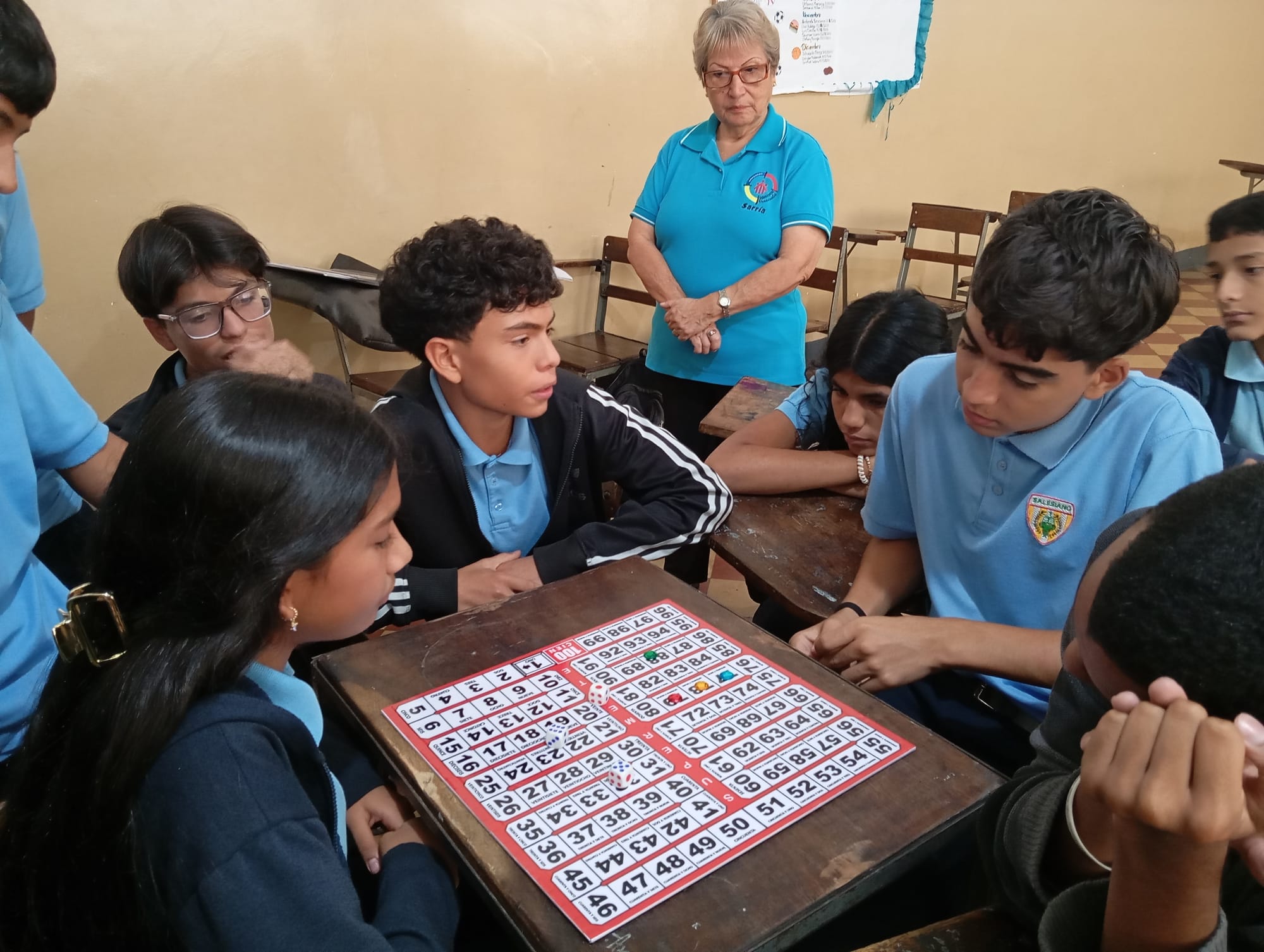Con Alta atracción y conección, fusiona educación, ejercicio mental y entretenimiento de forma sencilla, efectiva y novedosa