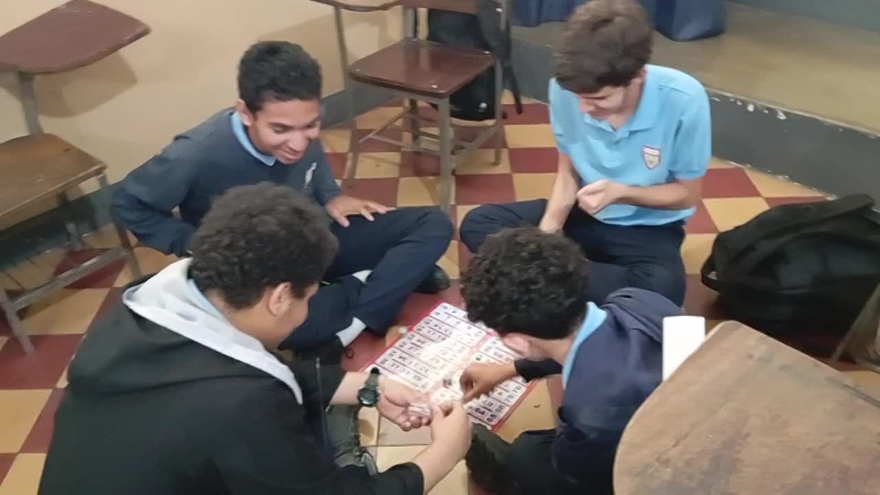 Con Alta atracción y conección, fusiona educación, ejercicio mental y entretenimiento de forma sencilla, efectiva y novedosa