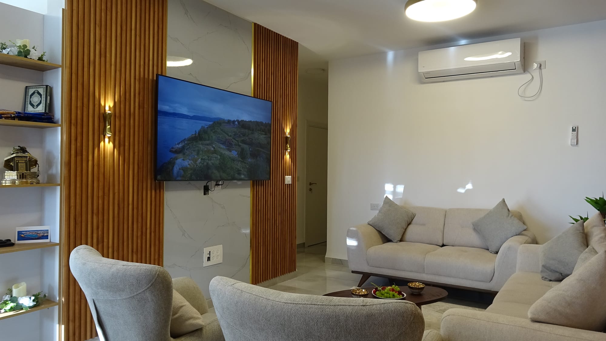 BASIC HOUSE - SHEFA-AMR