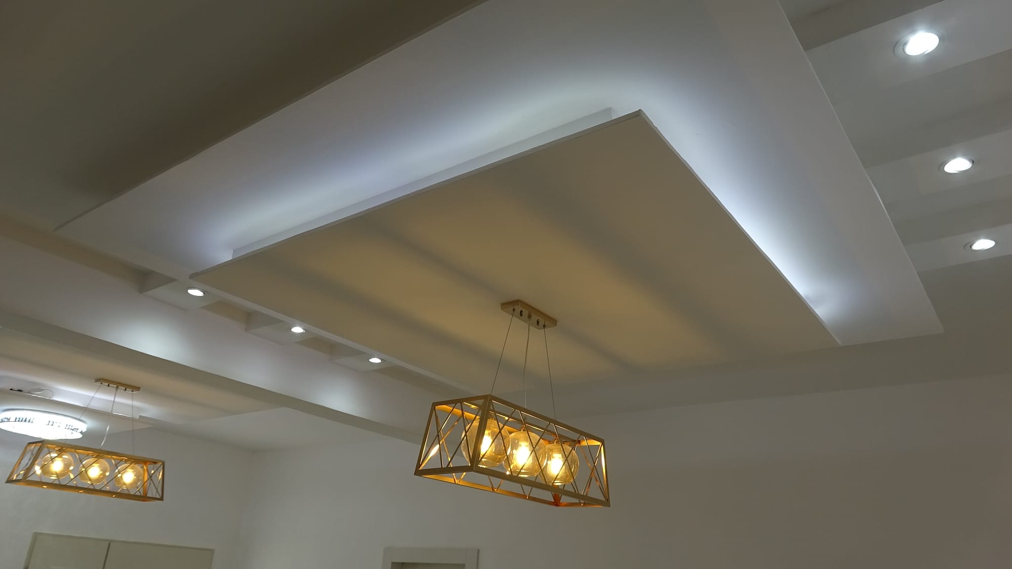 CLASSIC HOUSE - EVELIN