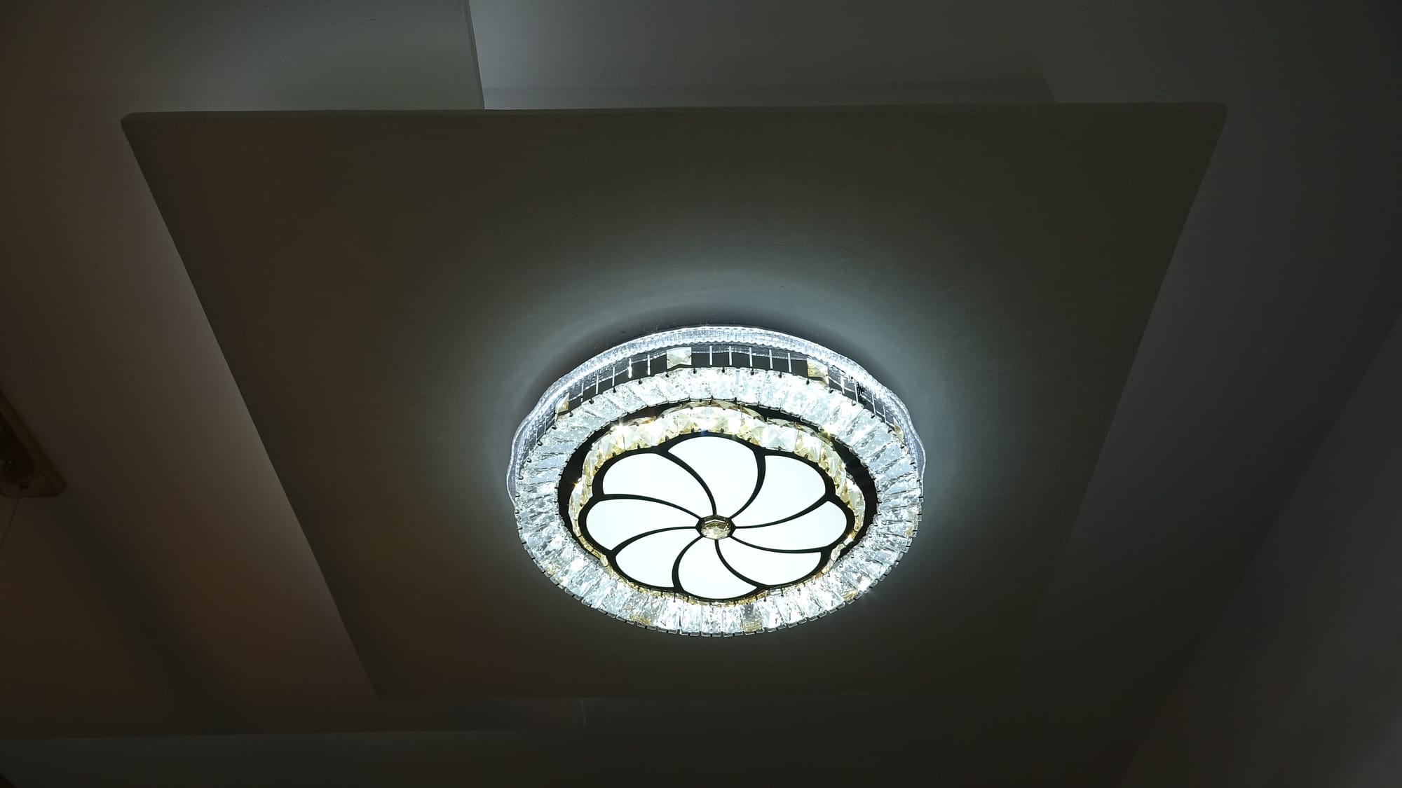 CLASSIC HOUSE - EVELIN