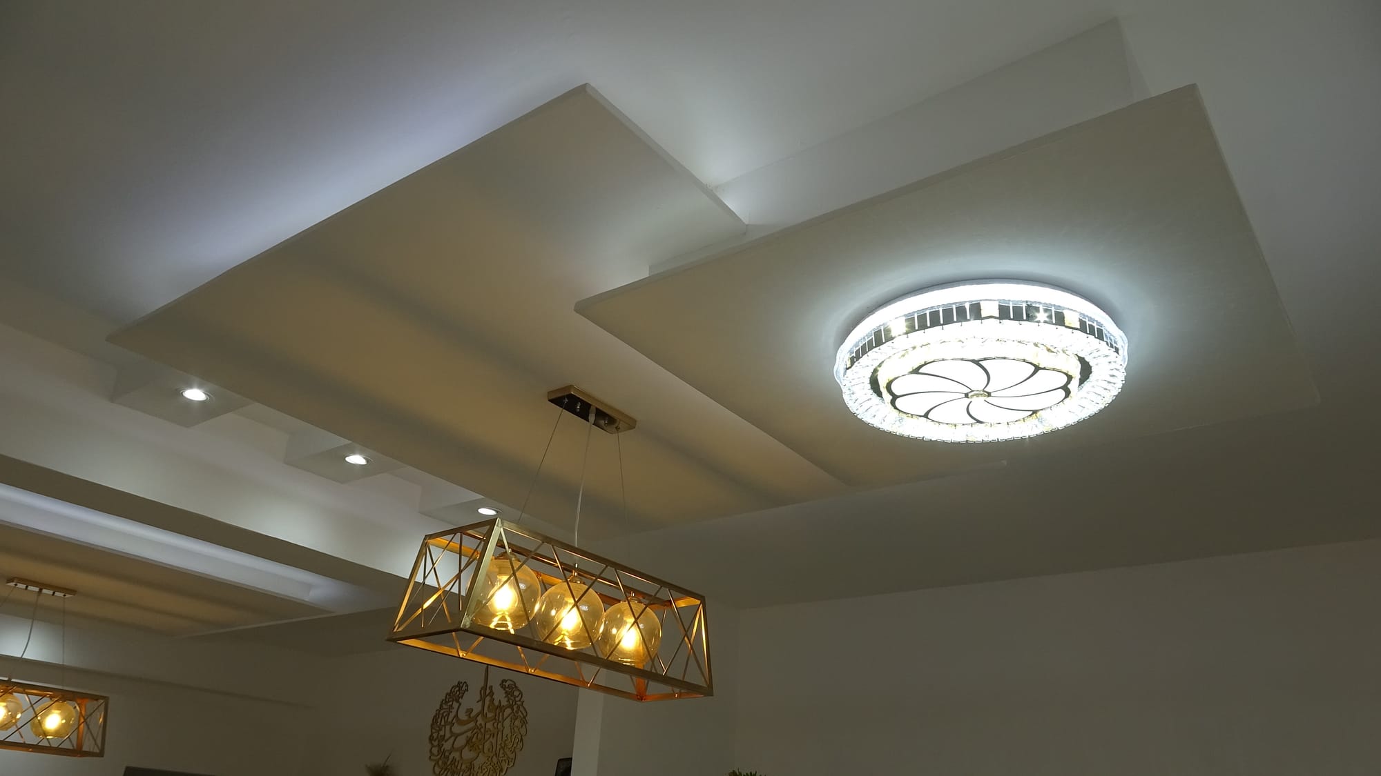 CLASSIC HOUSE - EVELIN