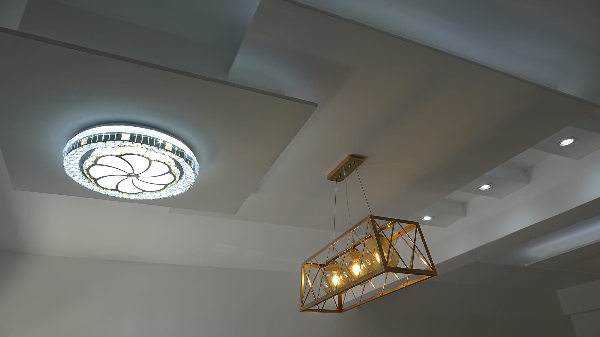 CLASSIC HOUSE - EVELIN