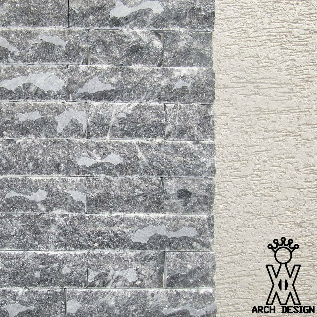 GRAY STONE HOUSE - SHEFA-AMR