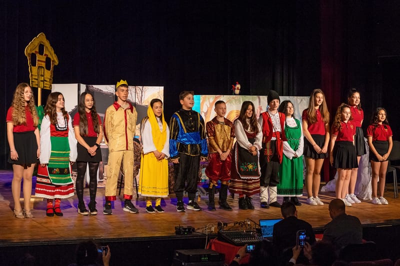 Казанлък отново възпламени искрите на младежкото театрално изкуство