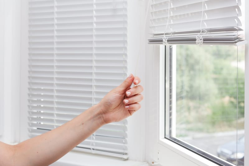 Regular Manual Blinds