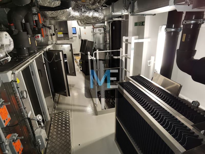 Пълно обслужване на климатични камери за Хотели, Търговски помещение, Заводи и промишлени предприятия, Яхти и Кораби.