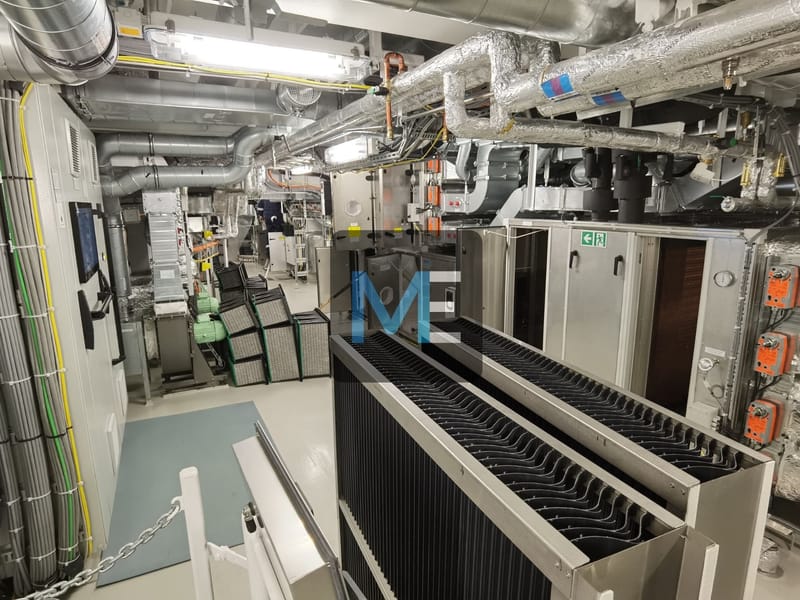 Пълно обслужване на климатични камери за Хотели, Търговски помещение, Заводи и промишлени предприятия, Яхти и Кораби.