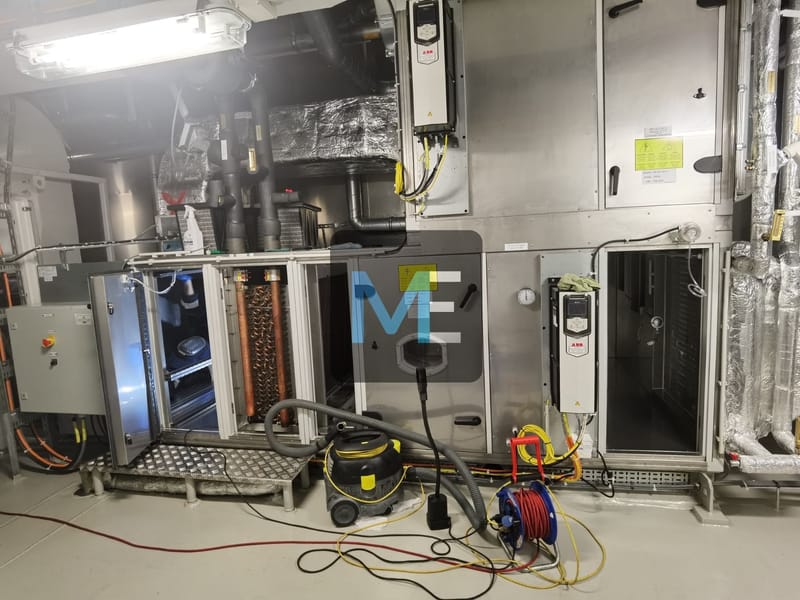 Пълно обслужване на климатични камери за Хотели, Търговски помещение, Заводи и промишлени предприятия, Яхти и Кораби.