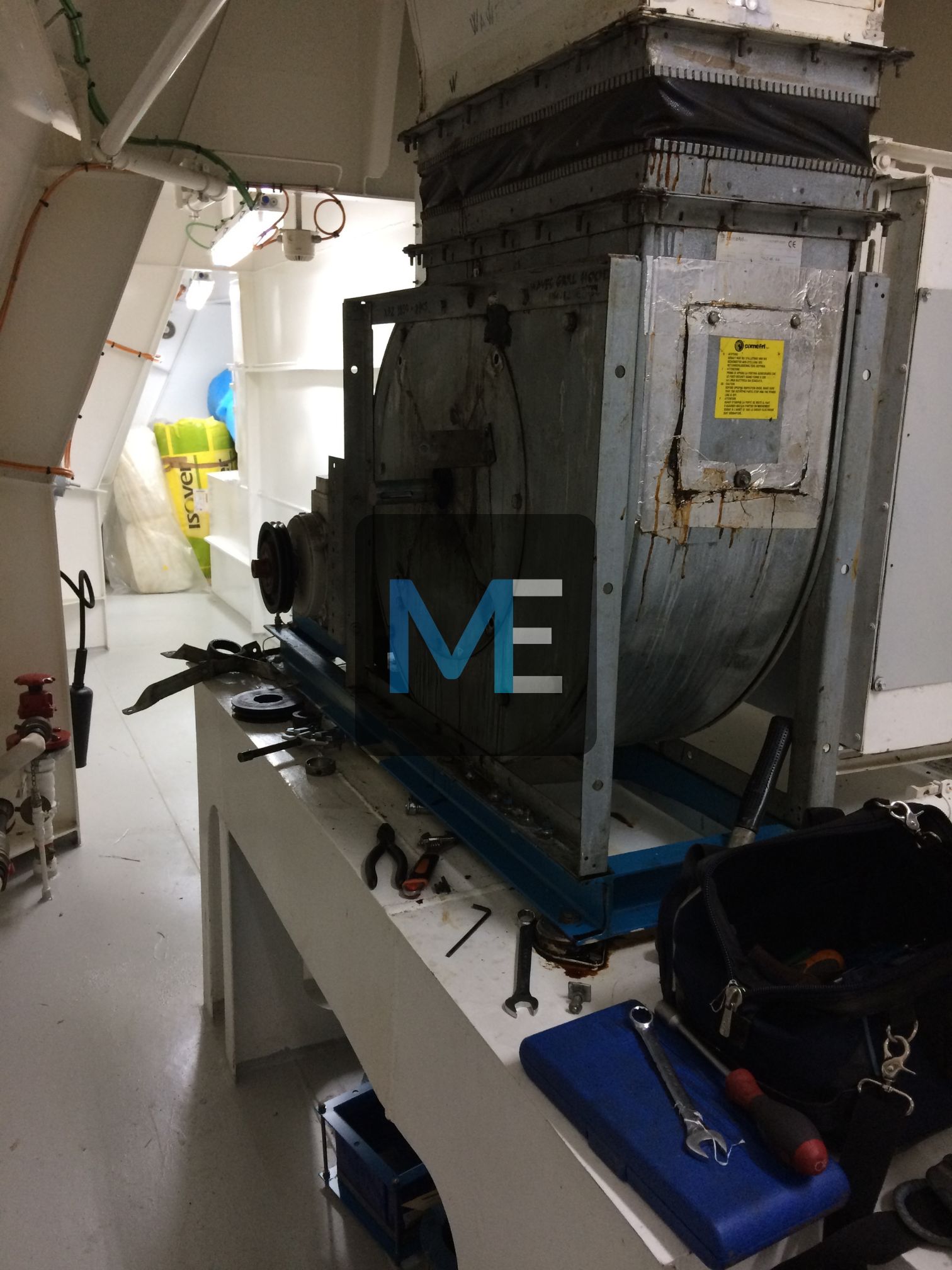 Repair of kitchen (galley) exhaust fan