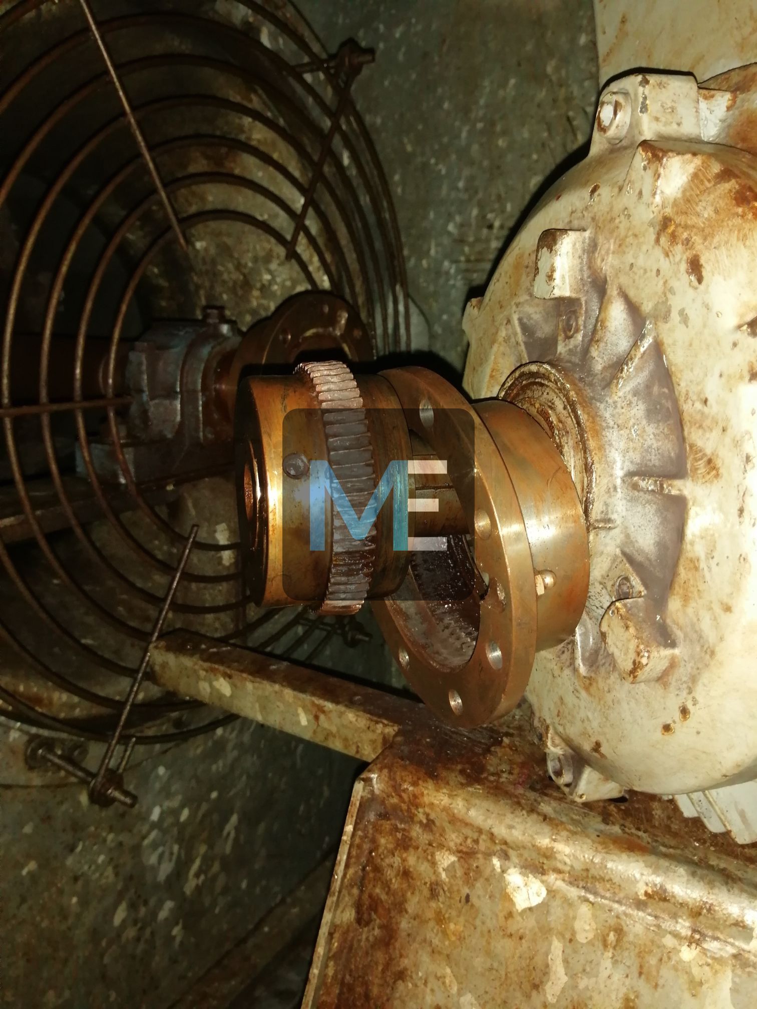 Repair of a fan with an autonomous cooling station