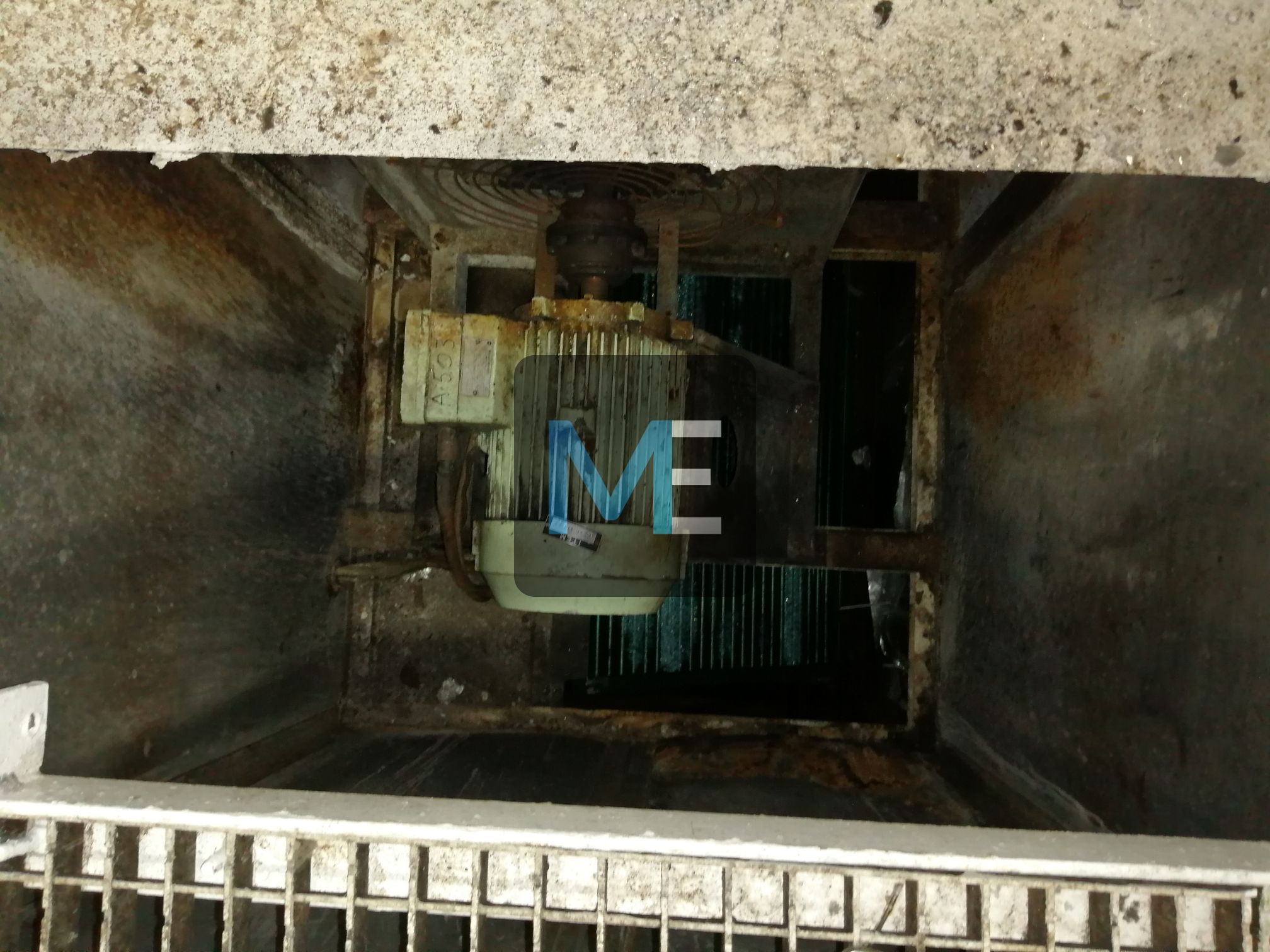 Repair of a fan with an autonomous cooling station