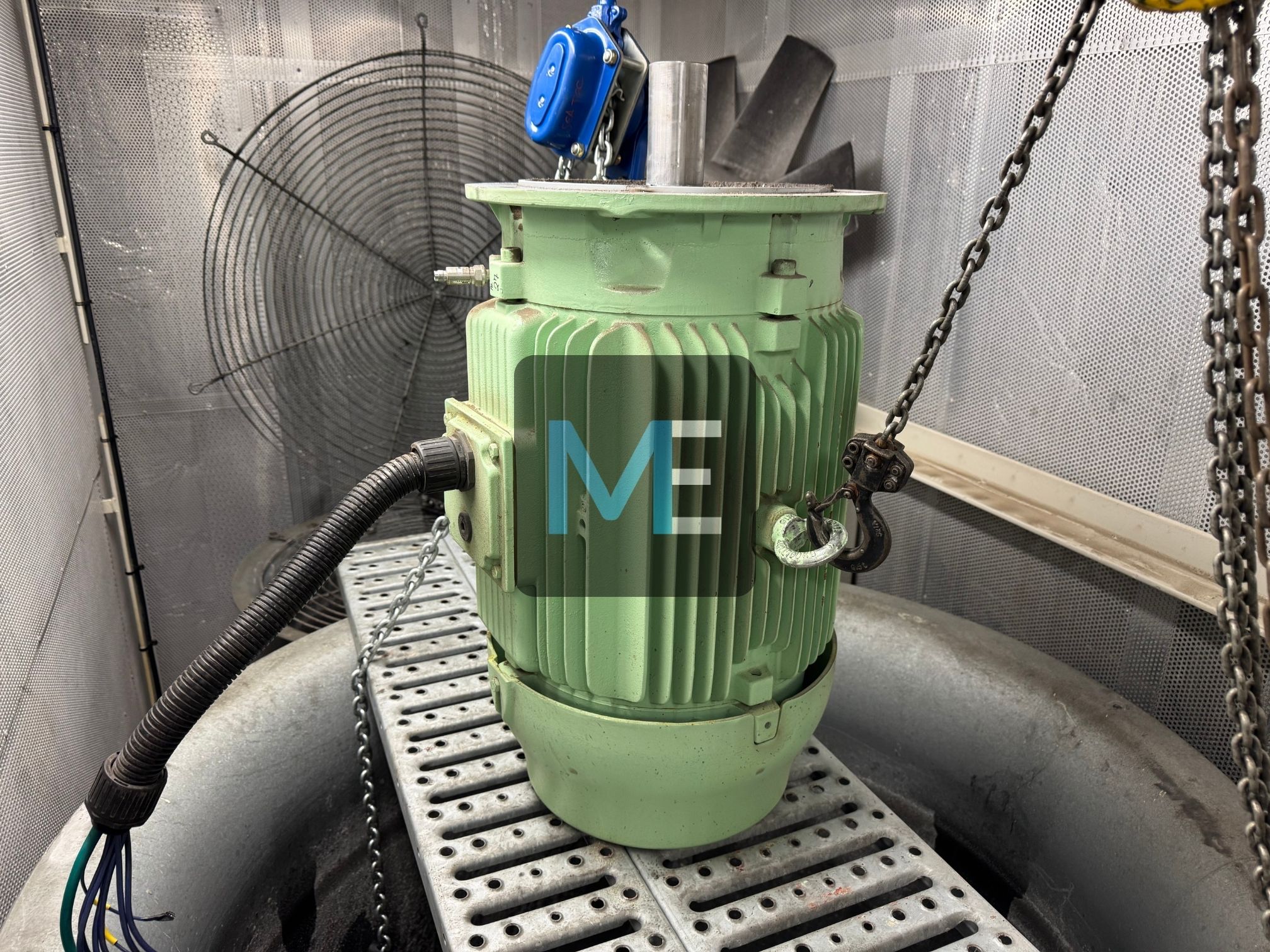 Major repair of the discharge fan for the engine room