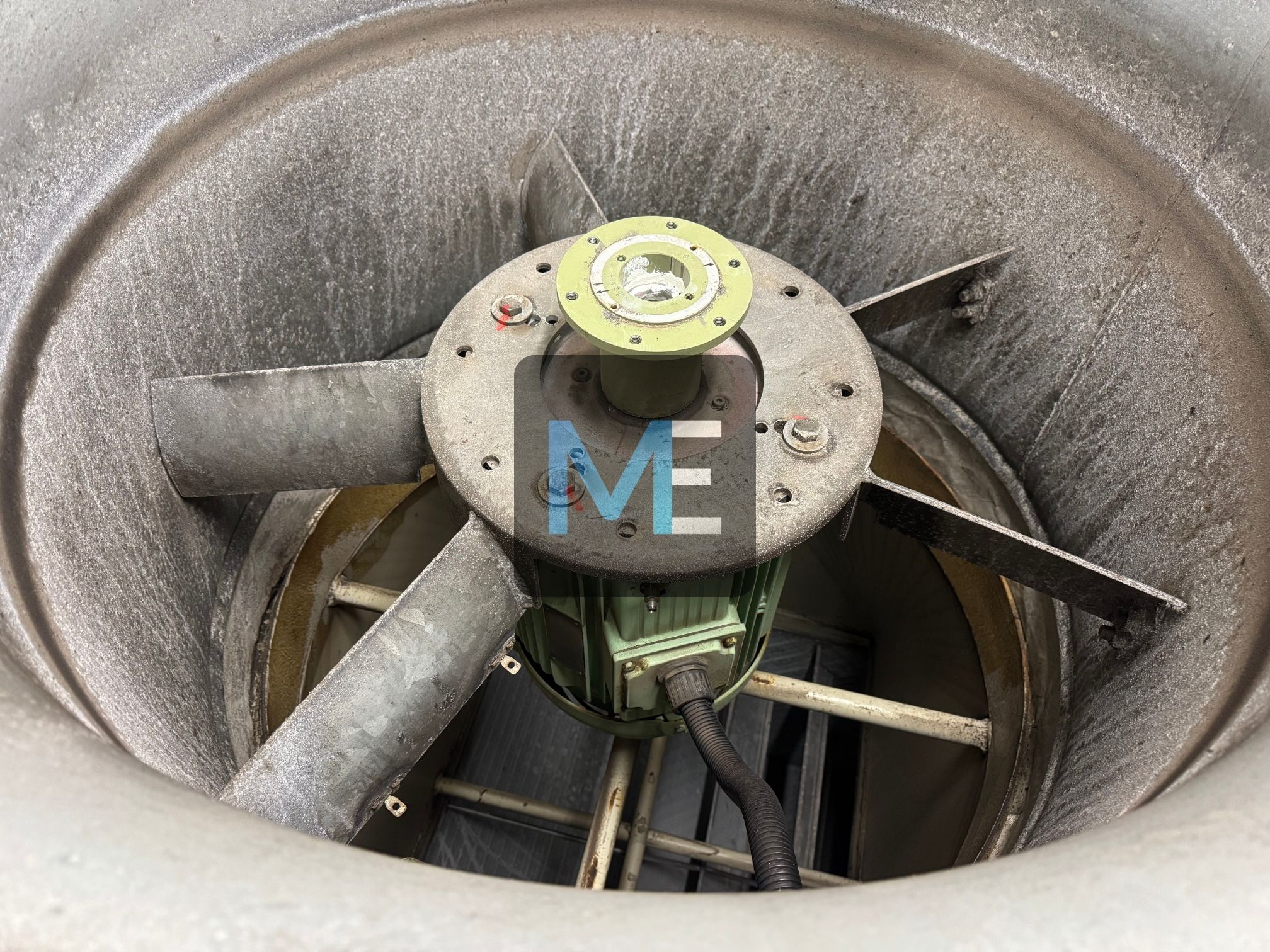 Major repair of the discharge fan for the engine room