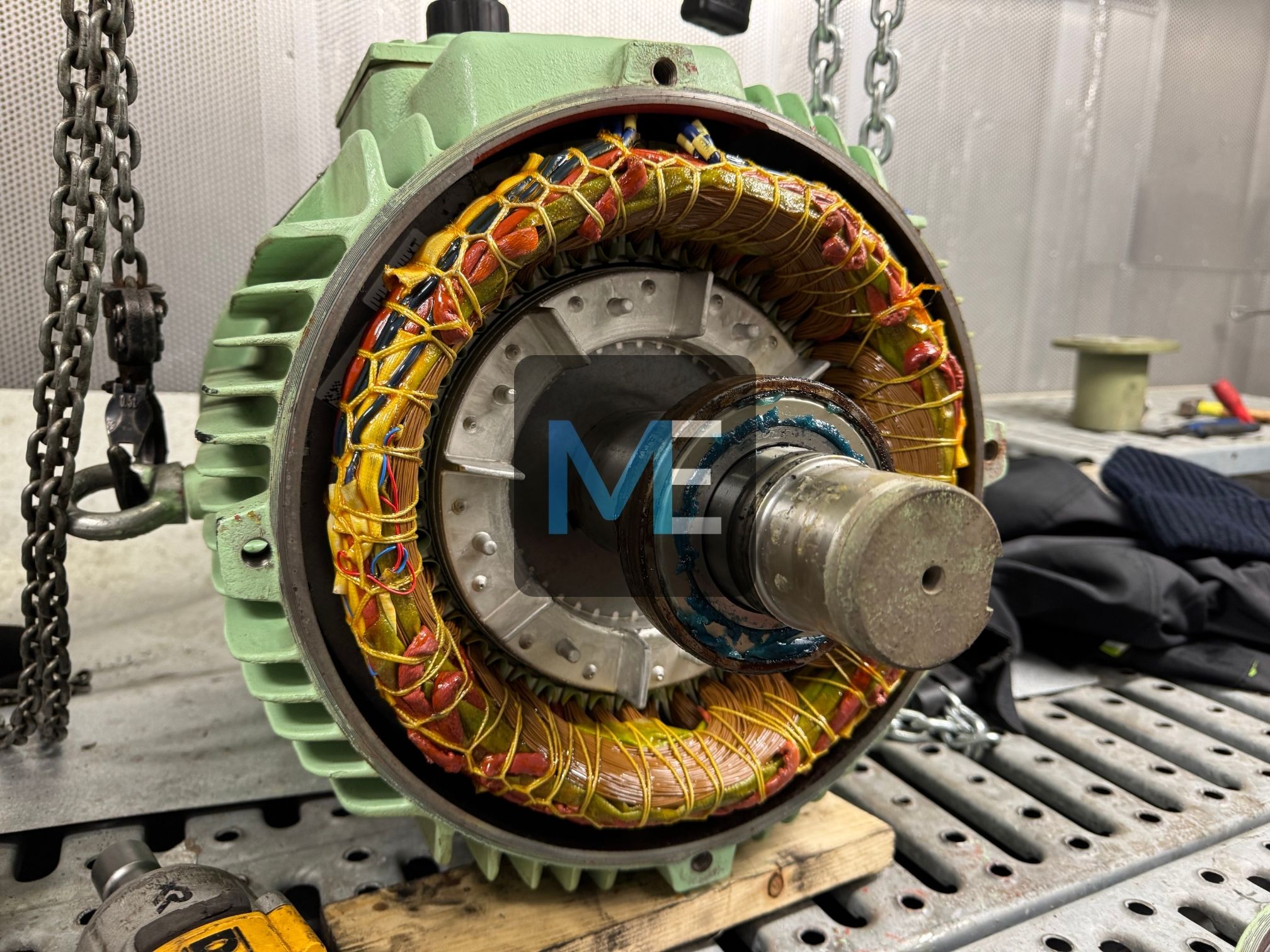 Major repair of the discharge fan for the engine room