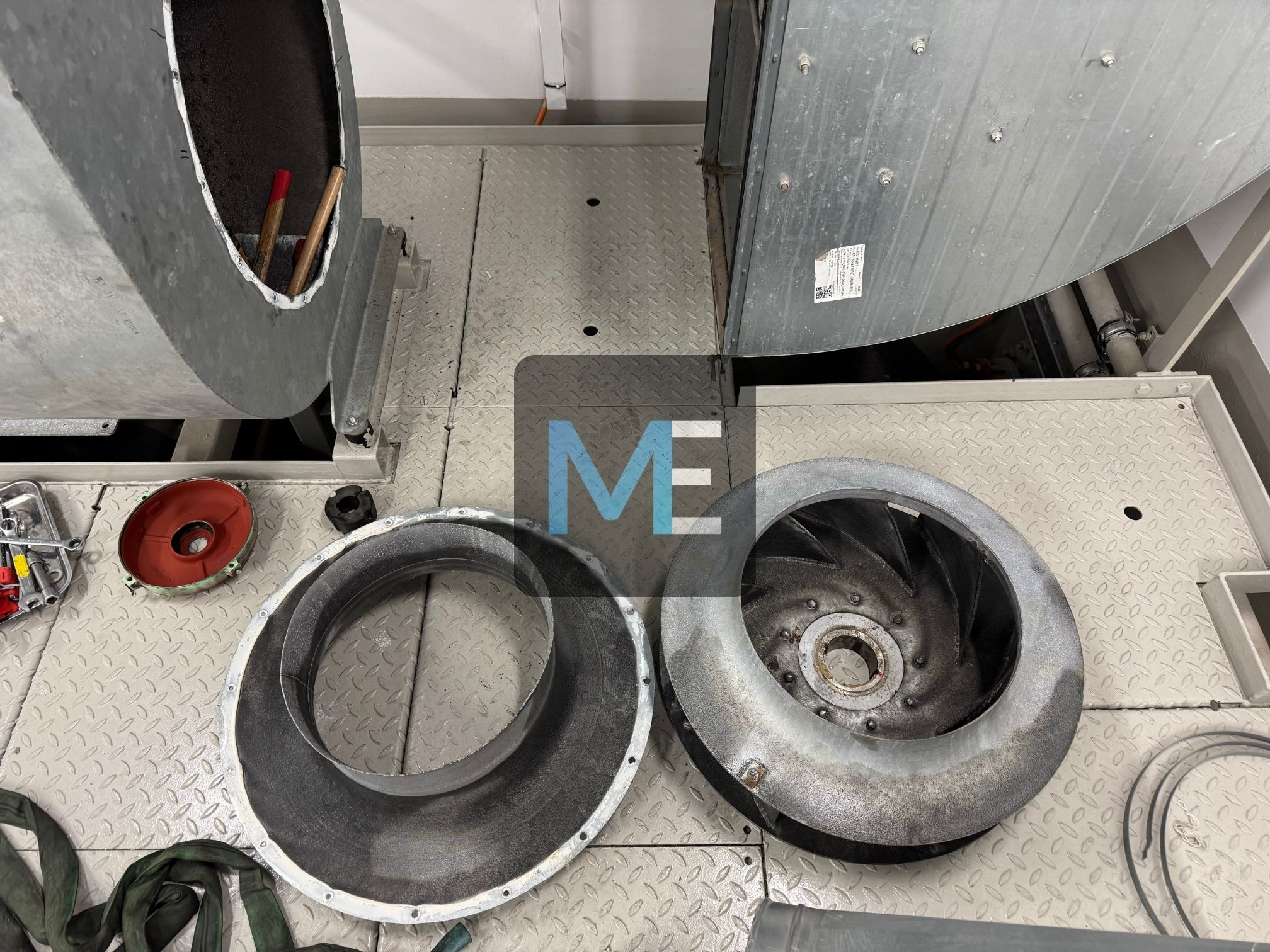 Major repair of the suction fan for the engine room