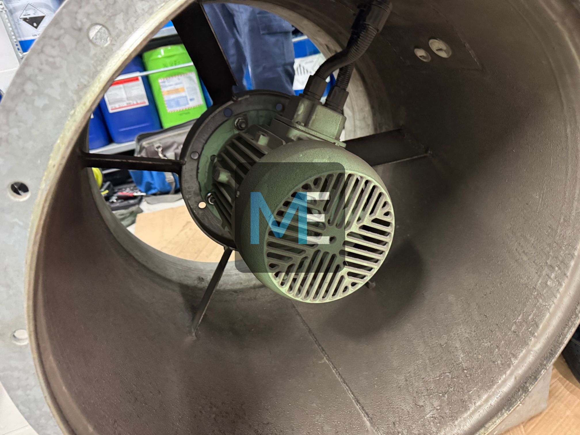 Major repair of the suction fan for the engine room