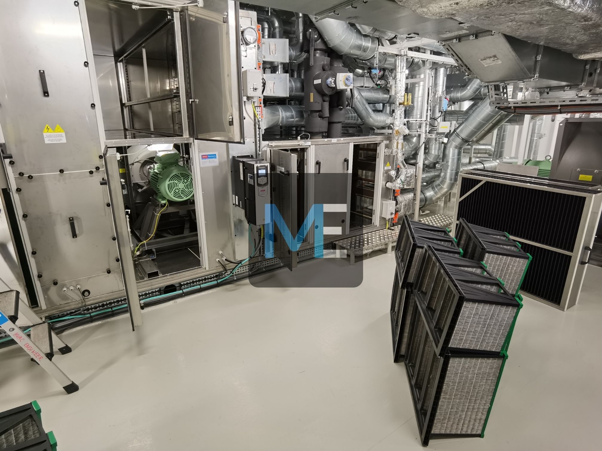 Full service of air conditioning cameras for Hotels, Commercial premises, Factories and industrial enterprises, Yachts and Ships.