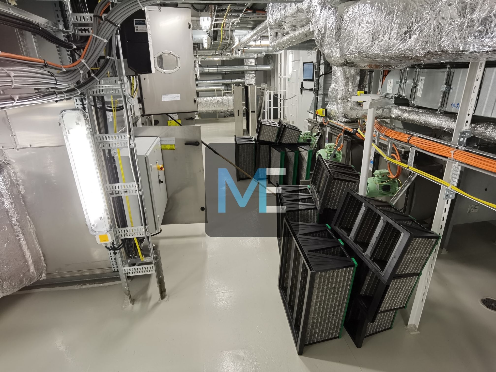 Full service of air conditioning cameras for Hotels, Commercial premises, Factories and industrial enterprises, Yachts and Ships.