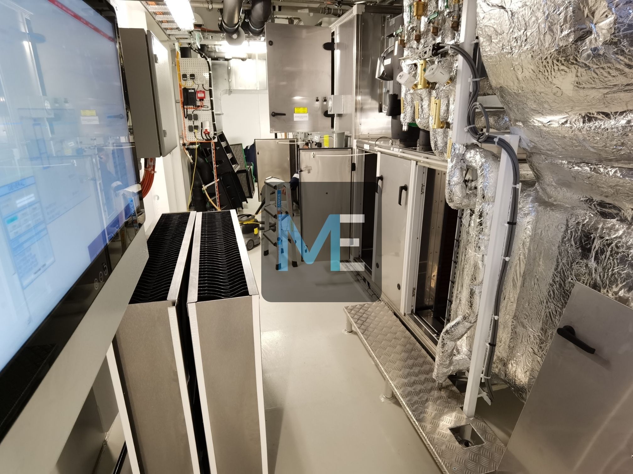 Full service of air conditioning cameras for Hotels, Commercial premises, Factories and industrial enterprises, Yachts and Ships.