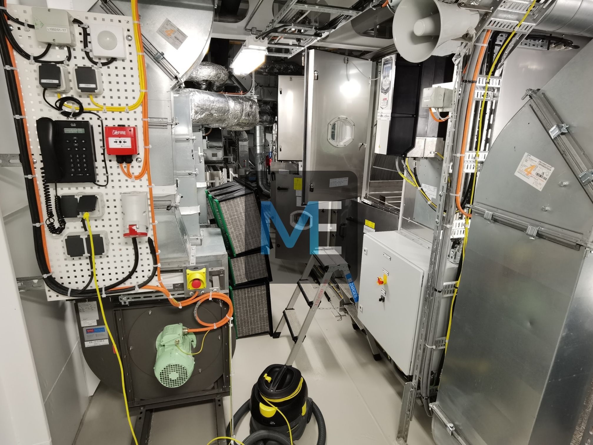 Full service of air conditioning cameras for Hotels, Commercial premises, Factories and industrial enterprises, Yachts and Ships.