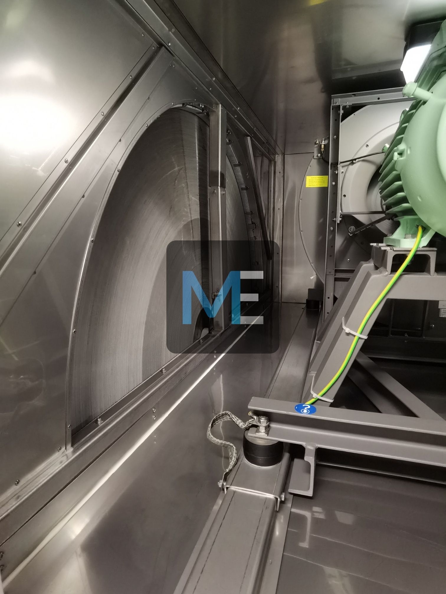 Full service of air conditioning cameras for Hotels, Commercial premises, Factories and industrial enterprises, Yachts and Ships.